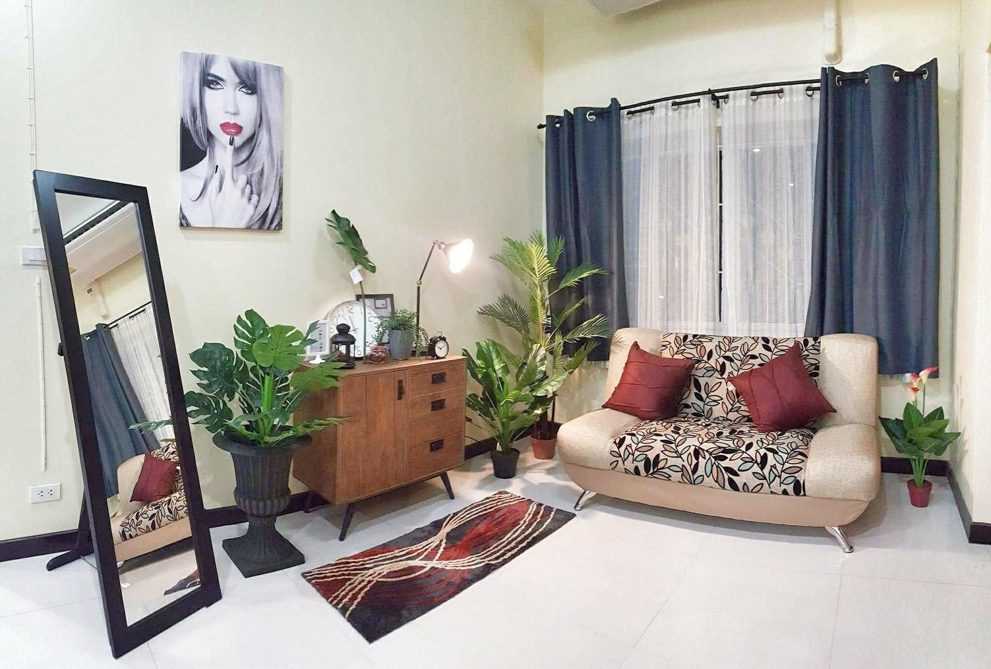 Post@Phrasing Private House Hotel Chiang Mai Bagian luar foto