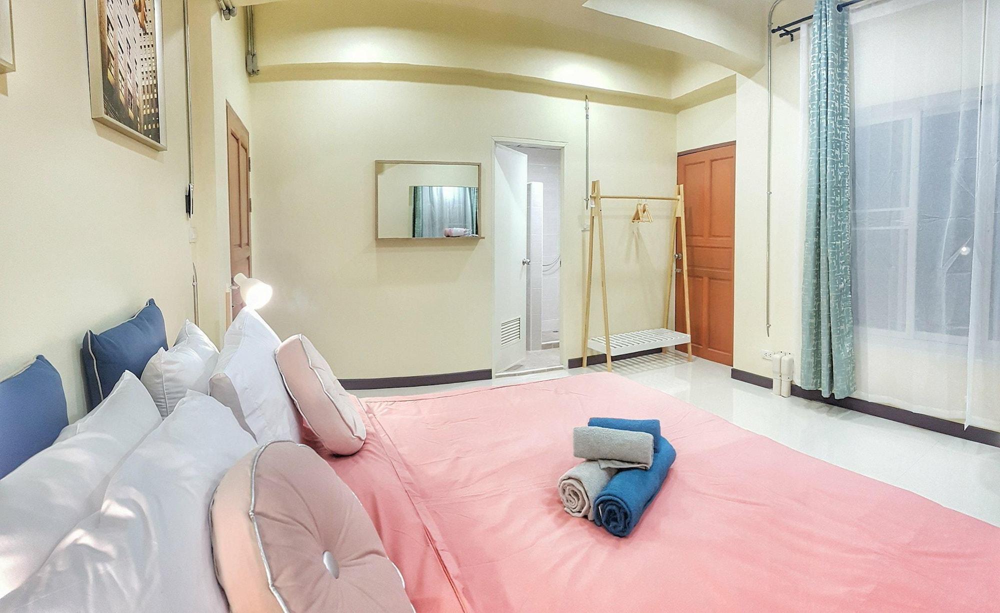 Post@Phrasing Private House Hotel Chiang Mai Bagian luar foto